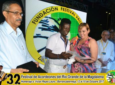 Entega Decreto Victor 2017